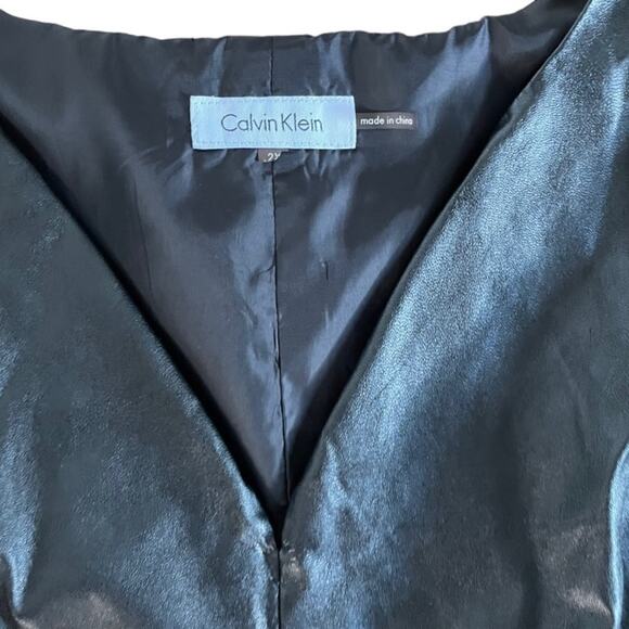 Calvin Klein Black pointe top with leather front 2X q - Picture 6 of 6